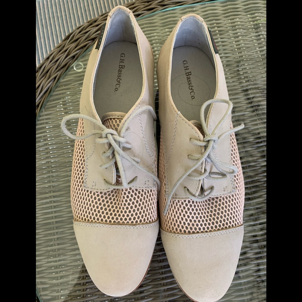 Semi casual shoes